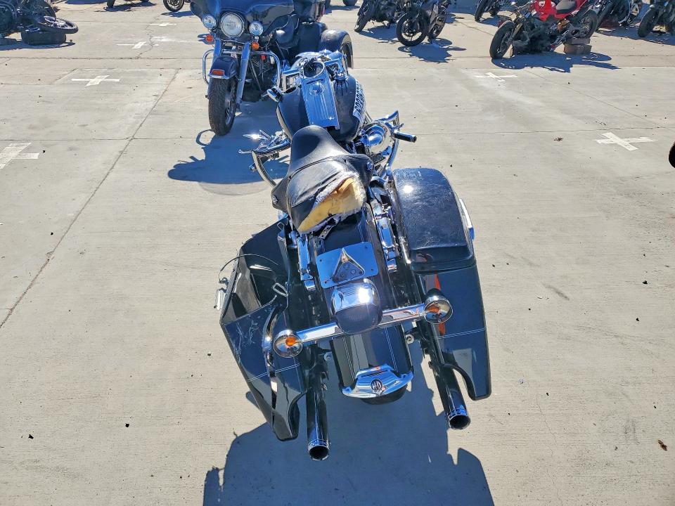 62336796 :رقم المزاد ، 1HD1FRM35DB656747 vin ، 2013 Harley-davidson Flhrc مزاد بيع