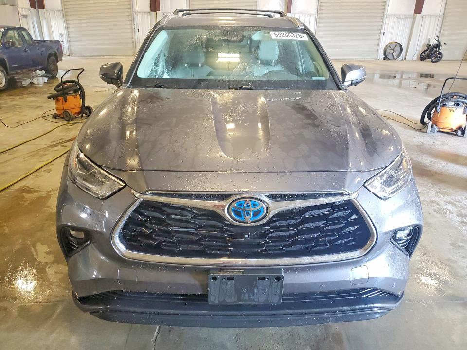 2023 Toyota Highlander Hybrid მანქანა იყიდება აუქციონზე, vin: 5TDXBRCH4PS563039, აუქციონის ნომერი: 59286326