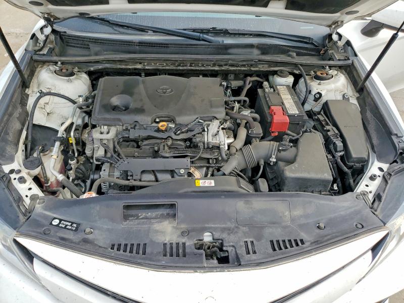 62426986 :رقم المزاد ، 4T1B11HK0KU238682 vin ، 2019 Toyota Camry مزاد بيع