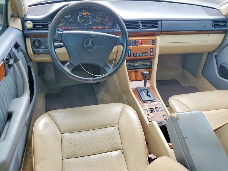 1992 Mercedes-benz 300 მანქანა იყიდება აუქციონზე, vin: WDBED90E2NF196598, აუქციონის ნომერი: 61047906