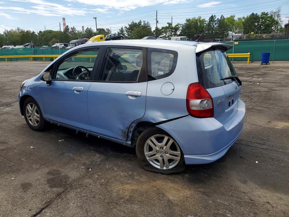 Продажа на аукционе авто 2008 Honda Fit, vin: JHMGD38658S033779, номер лота: 62513876