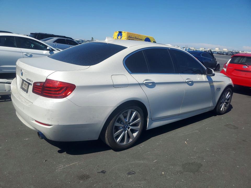Продажа на аукционе авто 2016 Bmw 535, vin: WBA5B1C52GG131765, номер лота: 61324316