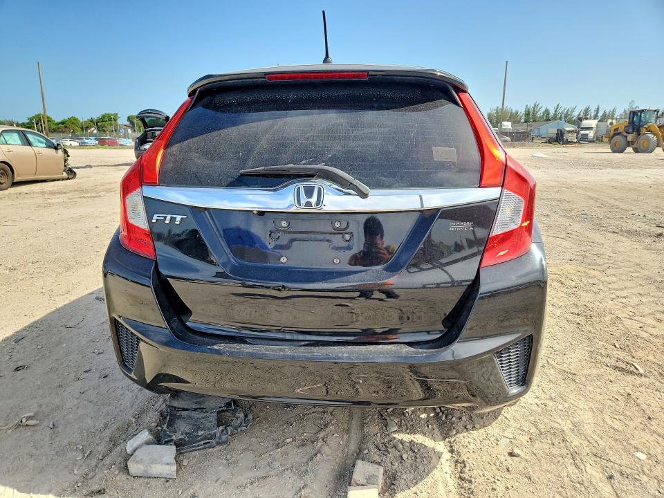 Продаж на аукціоні авто 2015 Honda Fit, vin: 3HGGK5H87FM757954, номер лоту: 61420756
