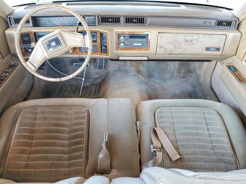 61243606 :رقم المزاد ، 1G6CD6982F4395218 vin ، 1985 Cadillac Deville مزاد بيع