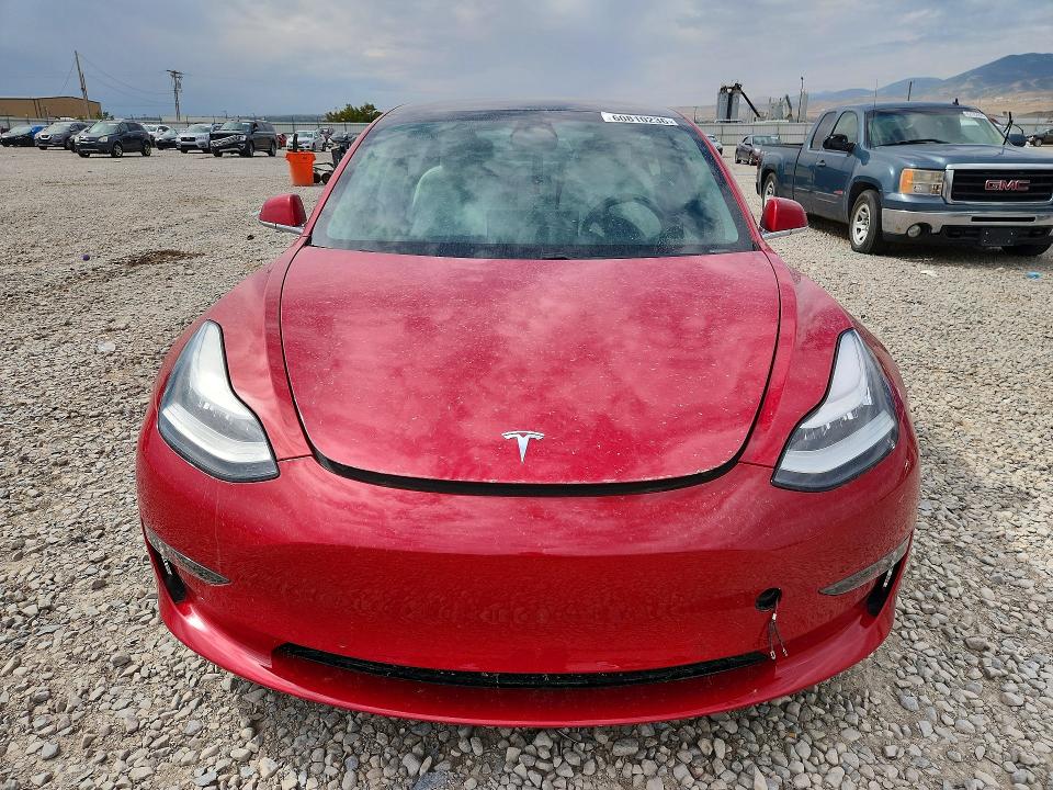 60810236 :رقم المزاد ، 5YJ3E1EC7LF714737 vin ، 2020 Tesla Model 3 مزاد بيع