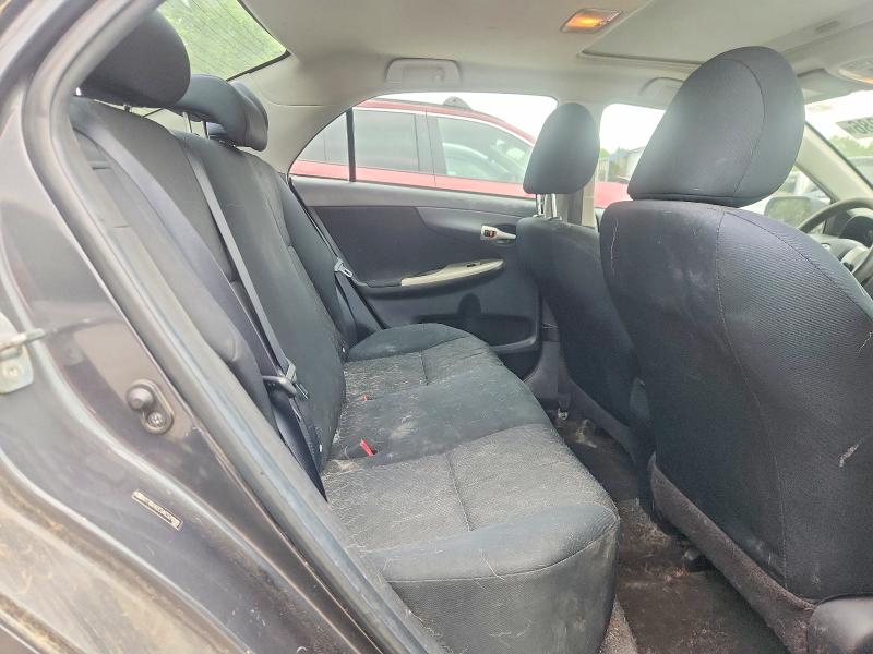 61639086 :رقم المزاد ، 2T1BU4EE5AC521098 vin ، 2010 Toyota Corolla مزاد بيع