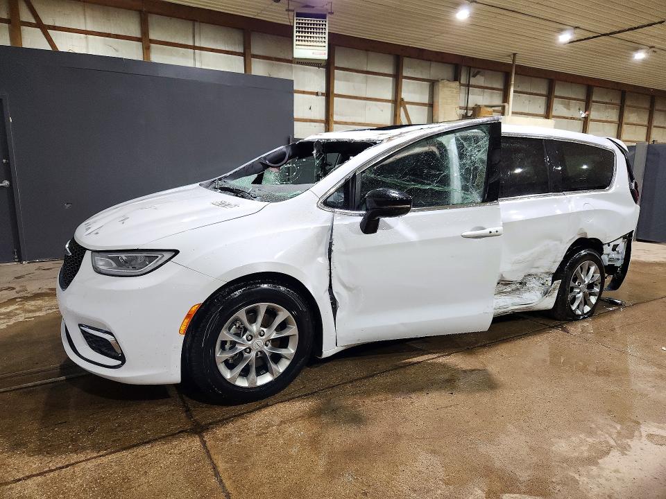 Продажа на аукционе авто 2026 Chrysler Pacifica, vin: 2C4RC1GG2TR205899, номер лота: 60787706