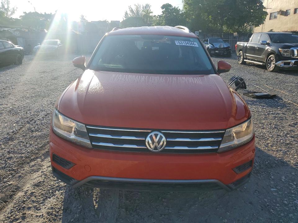 Продажа на аукционе авто 2019 Volkswagen Tiguan, vin: 3VV0B7AX6KM094045, номер лота: 63134566