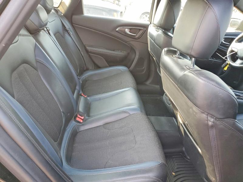 2015 Chrysler 200 მანქანა იყიდება აუქციონზე, vin: 1C3CCCBG7FN678700, აუქციონის ნომერი: 61116696