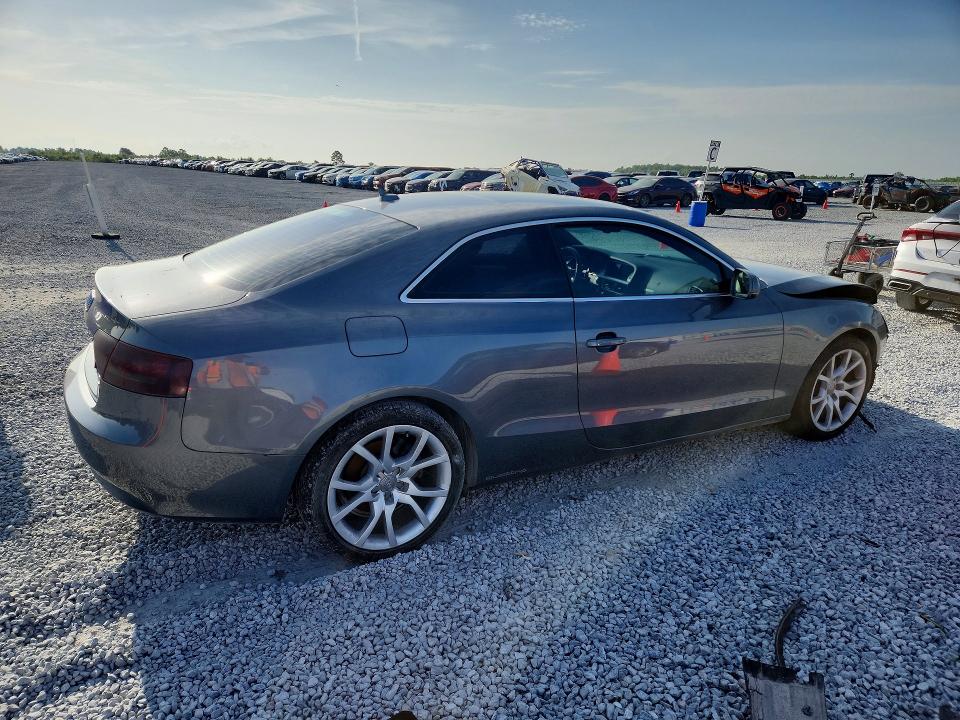 2012 Audi A5 მანქანა იყიდება აუქციონზე, vin: WAULFAFR6CA002077, აუქციონის ნომერი: 56084796