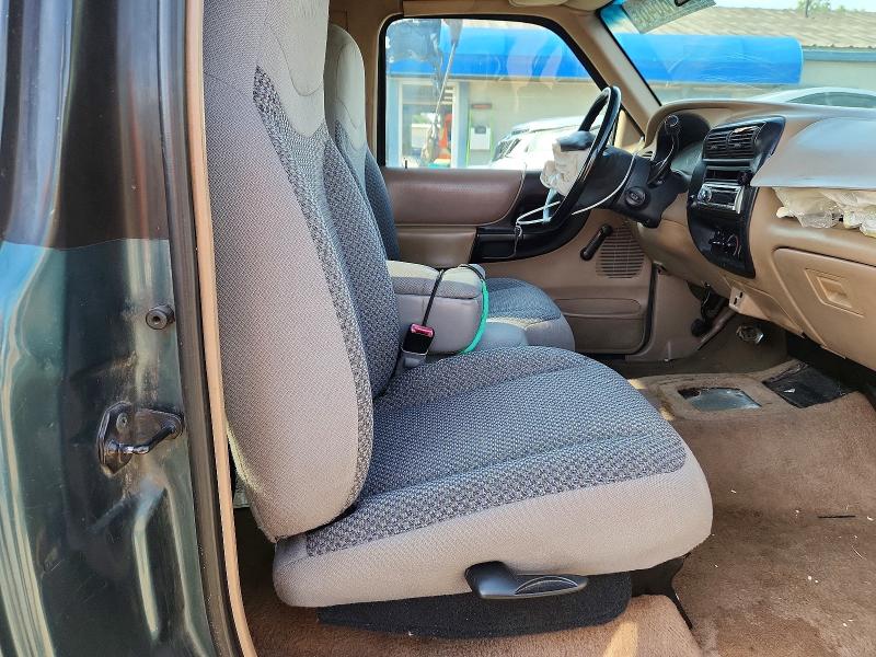 Продаж на аукціоні авто 1998 Mazda B3000, vin: 4F4YR16U3WTM36736, номер лоту: 62858646