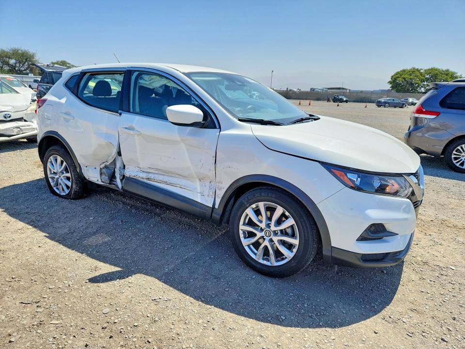 60595806 :رقم المزاد ، JN1BJ1AV2MW313997 vin ، 2021 Nissan Rogue Sport مزاد بيع