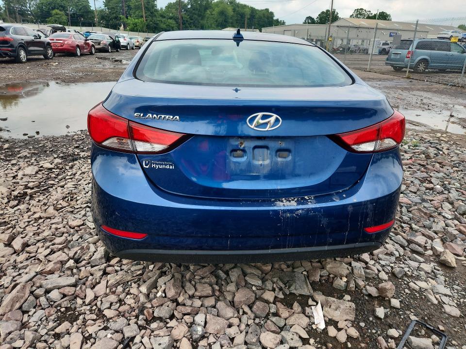 Продажа на аукционе авто 2016 Hyundai Elantra, vin: KMHDH4AE3GU557303, номер лота: 62739586