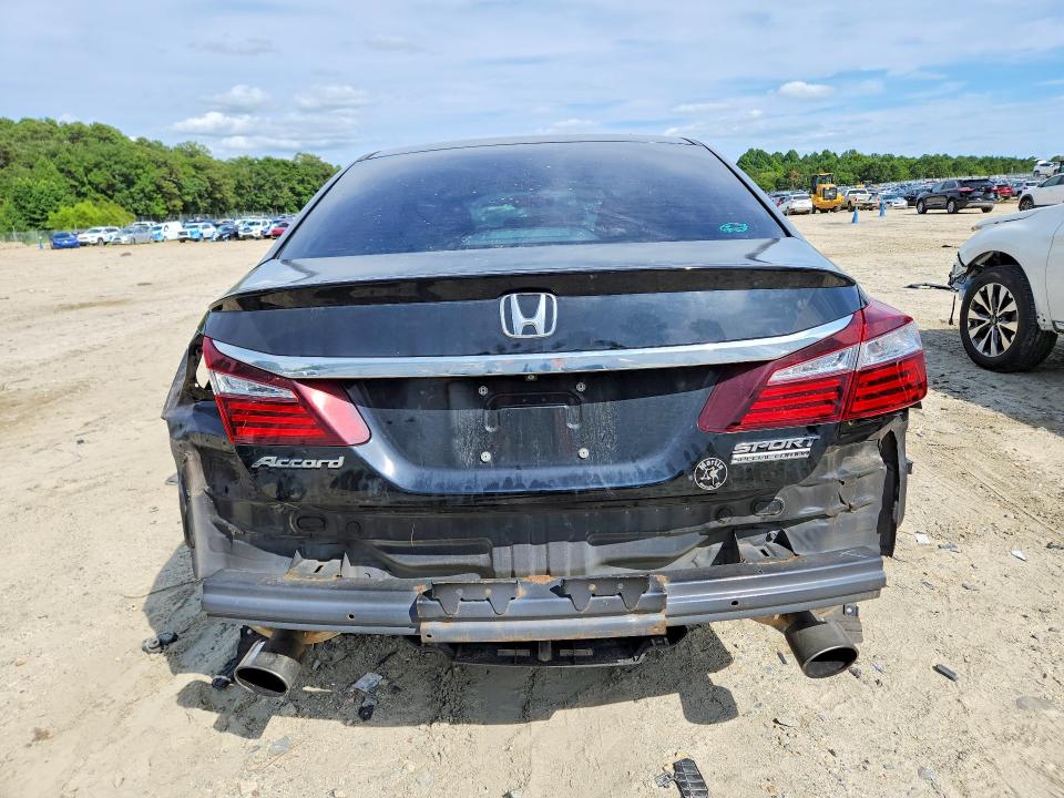 Продажа на аукционе авто 2017 Honda Accord, vin: 1HGCR2F16HA266628, номер лота: 62198466