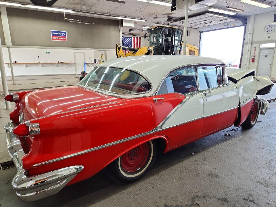 62826606 :رقم المزاد ، 568K5134 vin ، 1956 Oldsmobile 88 مزاد بيع