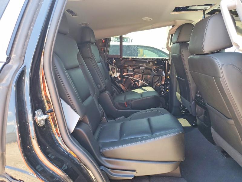 59334356 :رقم المزاد ، 1GNSKBKC2KR185275 vin ، 2019 Chevrolet Tahoe مزاد بيع
