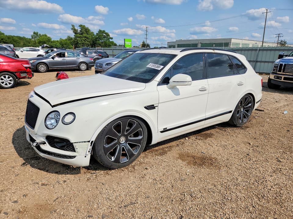 2020 Bentley Bentayga მანქანა იყიდება აუქციონზე, vin: SJAAM2ZV9LC029665, აუქციონის ნომერი: 61895366