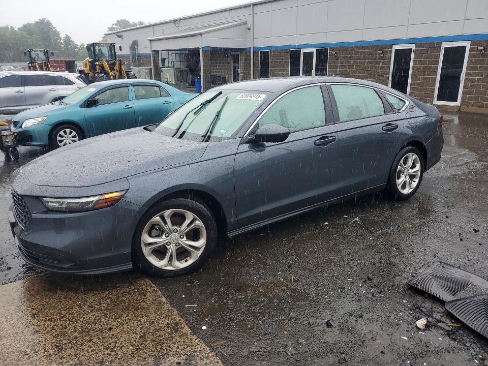 Продажа на аукционе авто 2023 Honda Accord, vin: 1HGCY1F29PA037266, номер лота: 62804916