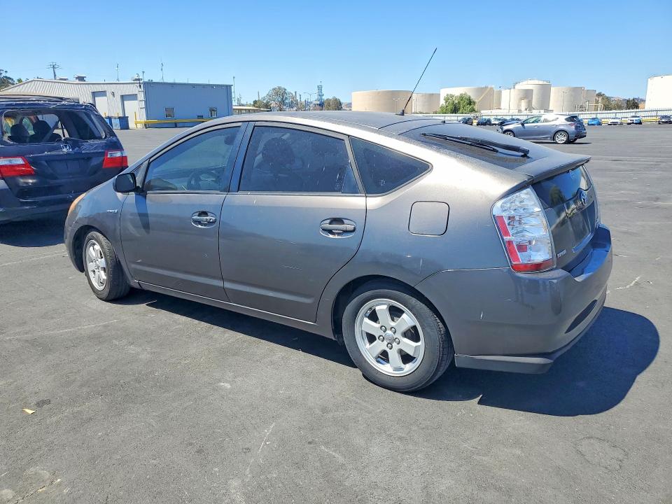 2007 Toyota Prius მანქანა იყიდება აუქციონზე, vin: JTDKB20U273243710, აუქციონის ნომერი: 62877256
