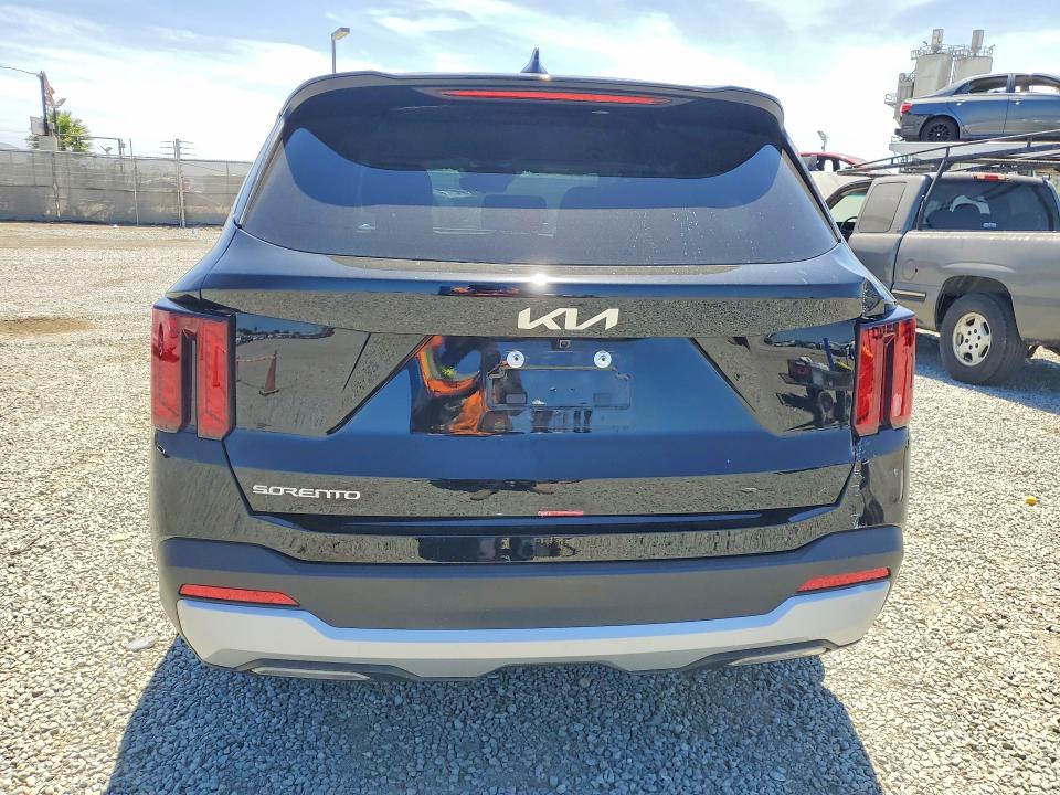 62115116 :رقم المزاد ، 5XYRG4JCXTG453379 vin ، 2026 Kia Sorento مزاد بيع