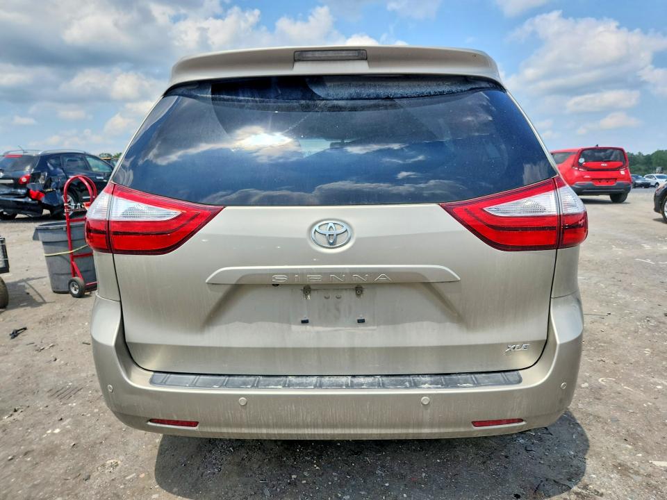 Продажа на аукционе авто 2017 Toyota Sienna, vin: 5TDYZ3DC3HS858313, номер лота: 59867776