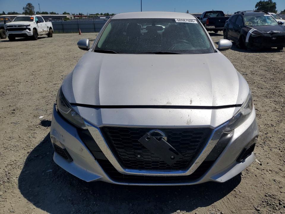 60987606 :رقم المزاد ، 1N4BL4BV6LC211745 vin ، 2020 Nissan Altima مزاد بيع
