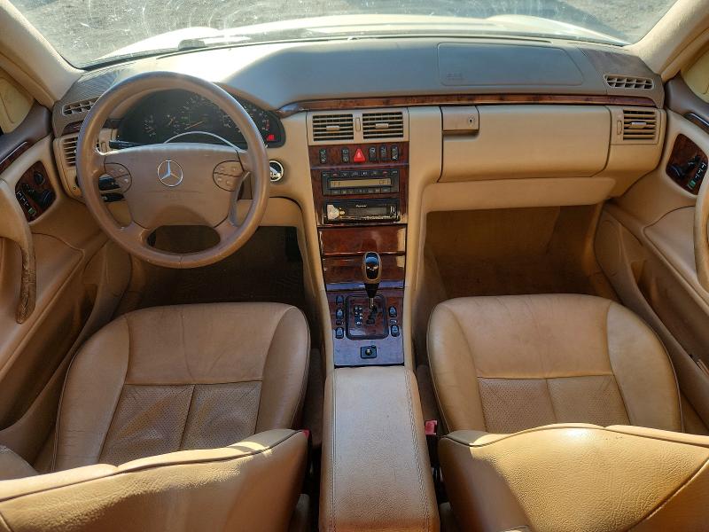2001 Mercedes-benz E მანქანა იყიდება აუქციონზე, vin: WDBJH82J91X048766, აუქციონის ნომერი: 63006046