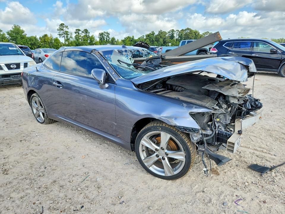 62701696 :رقم المزاد ، JTHFF2C2XC2522420 vin ، 2012 Lexus Is 250c مزاد بيع