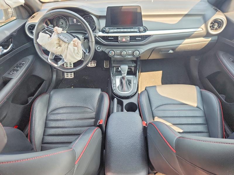 2021 Kia Forte მანქანა იყიდება აუქციონზე, vin: 3KPF44AC2ME394645, აუქციონის ნომერი: 62902036
