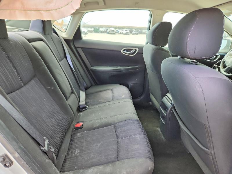 2017 Nissan Sentra მანქანა იყიდება აუქციონზე, vin: 3N1AB7AP1HL711548, აუქციონის ნომერი: 61527586