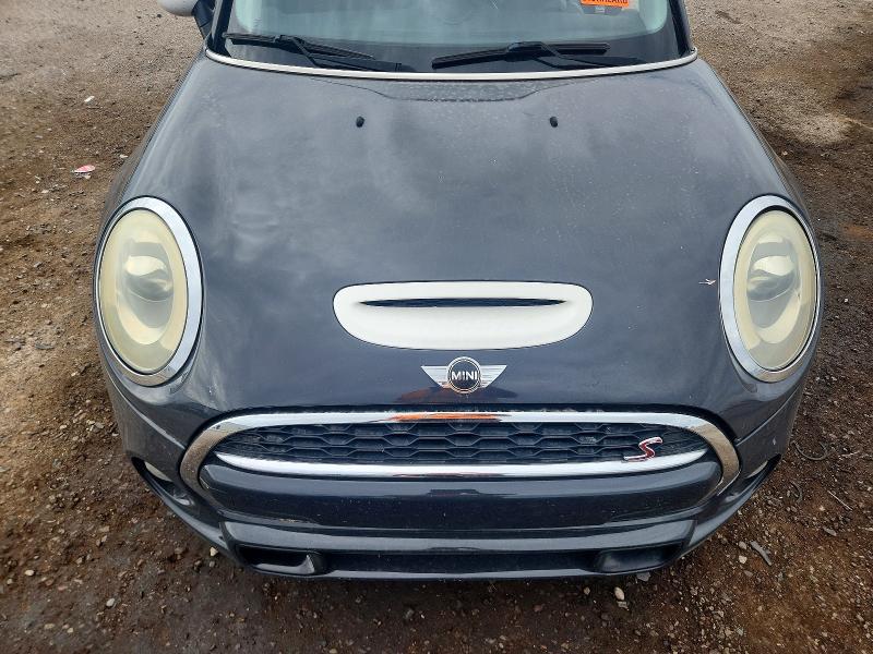 61434766 :رقم المزاد ، WMWXP7C55F2A33468 vin ، 2015 Mini Cooper مزاد بيع