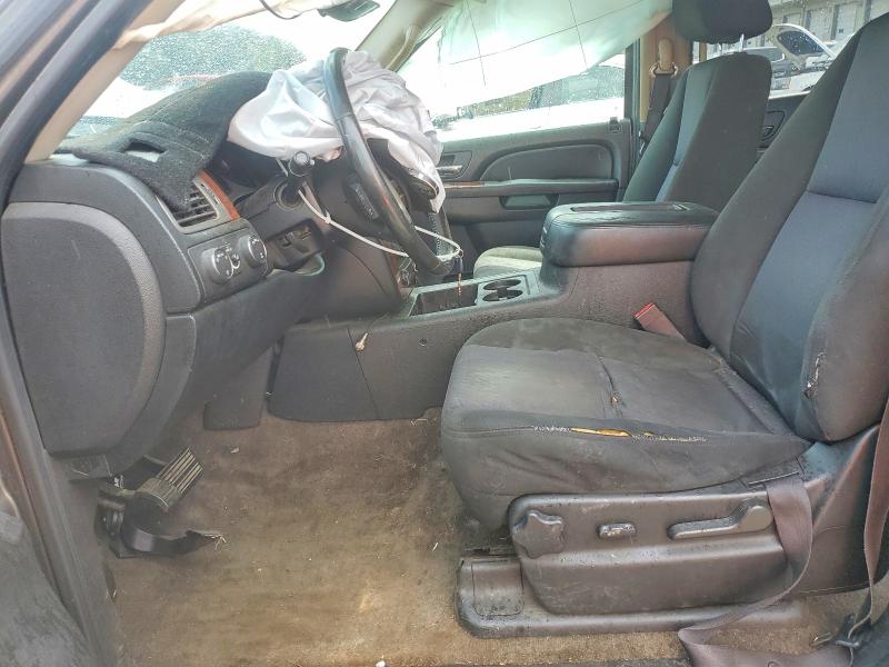 2011 Chevrolet Suburban მანქანა იყიდება აუქციონზე, vin: 1GNSKHE34BR156407, აუქციონის ნომერი: 59283156