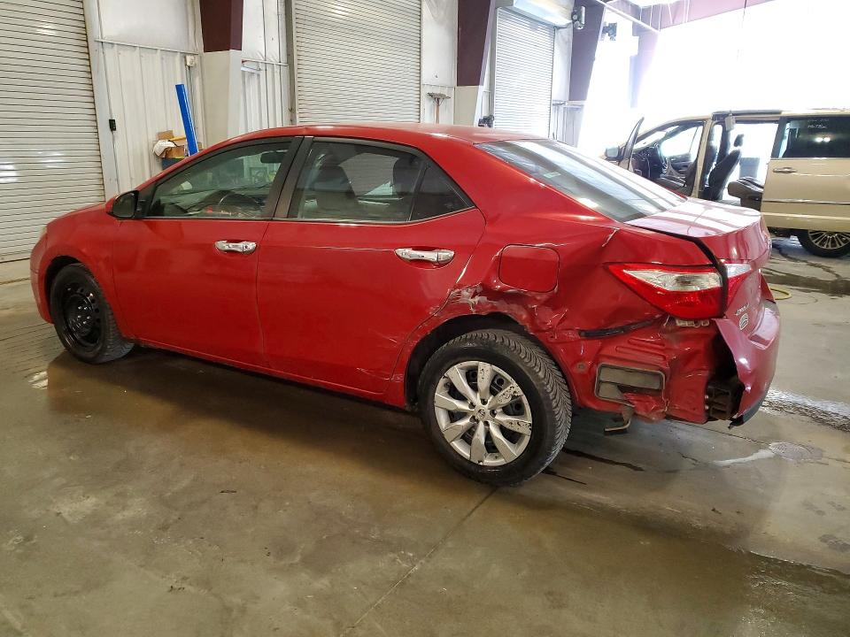 60895946 :رقم المزاد ، 5YFBURHE3FP209958 vin ، 2015 Toyota Corolla مزاد بيع