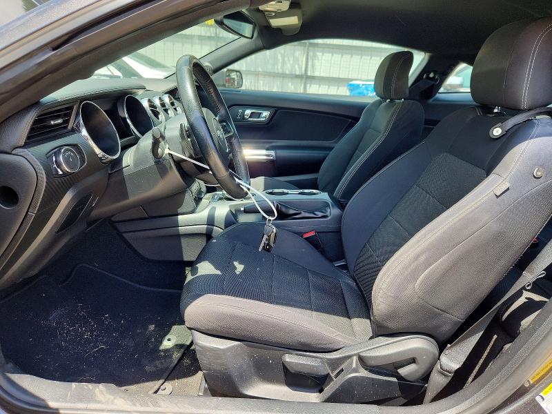 60935126 :رقم المزاد ، 1FA6P8AM7H5224702 vin ، 2017 Ford Mustang مزاد بيع