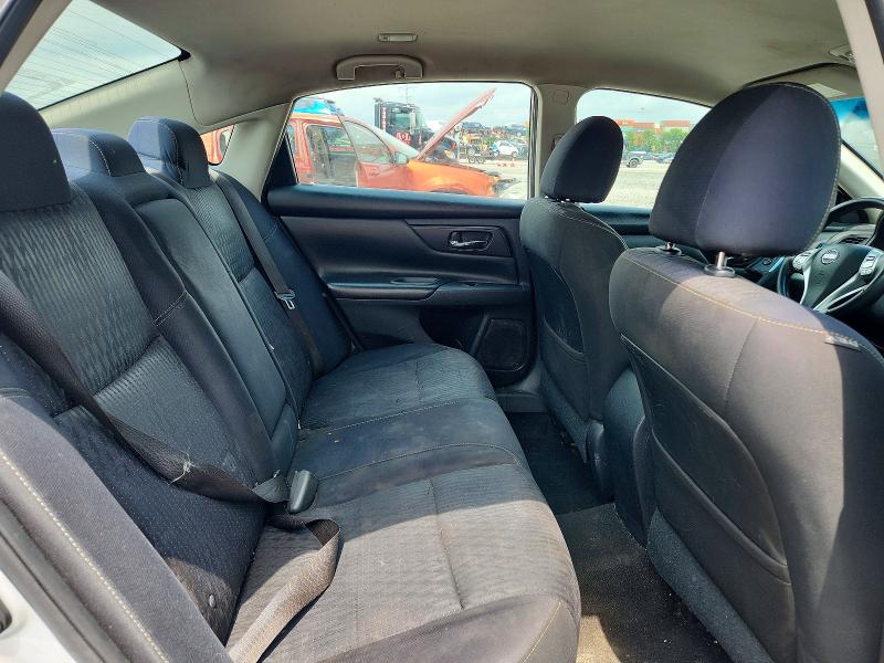 2017 Nissan Altima მანქანა იყიდება აუქციონზე, vin: 1N4AL3AP8HN322026, აუქციონის ნომერი: 62903356