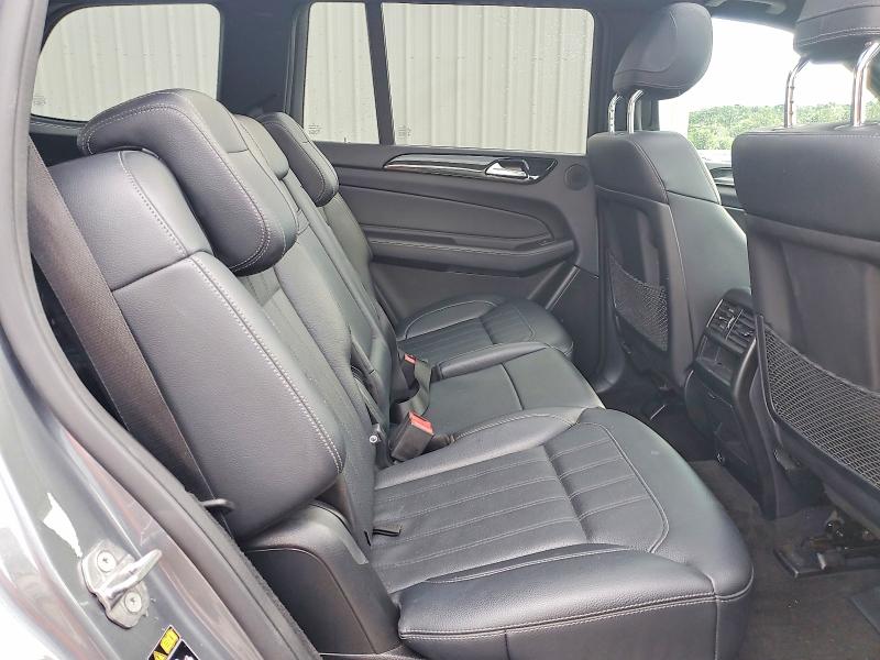 60646496 :رقم المزاد ، 4JGDF6EE5KB191098 vin ، 2019 Mercedes-benz Gls مزاد بيع