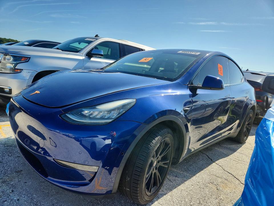 Auction sale of the 2021 Tesla Model Y, vin: 5YJYGDEE1MF138065, lot number: 59553316