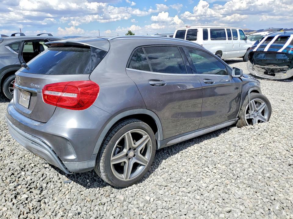 Продаж на аукціоні авто 2015 Mercedes-benz Gla, vin: WDCTG4GB4FJ077104, номер лоту: 61395986