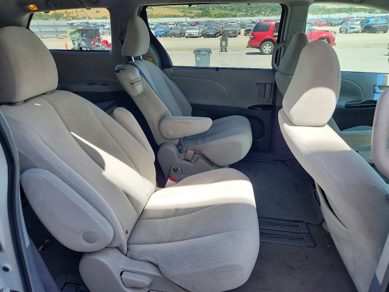 Aukcja sprzedaży 2011 Toyota Sienna, vin: 5TDKK3DC1BS065058, numer aukcji: 60279286