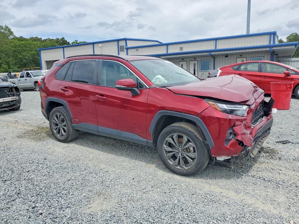 61606876 :رقم المزاد ، 4T3B6RFV7NU070970 vin ، 2022 Toyota Rav4 مزاد بيع