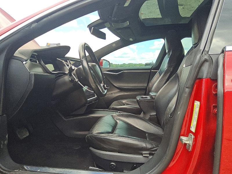 56339466 :رقم المزاد ، 5YJSA1E26GF160840 vin ، 2016 Tesla Model S مزاد بيع