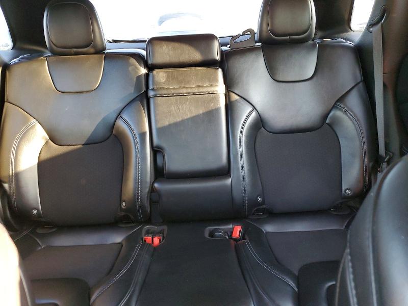 59645506 :رقم المزاد ، 1C4PJLLB0KD184751 vin ، 2019 Jeep Cherokee مزاد بيع