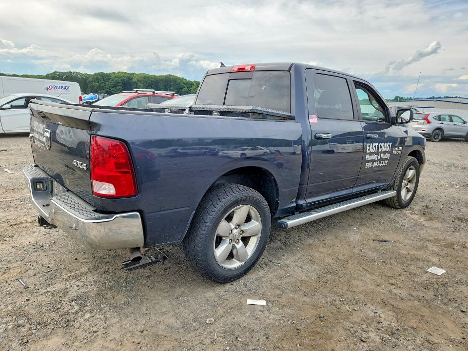 60780016 :رقم المزاد ، 1C6RR7LG7FS672415 vin ، 2015 Ram 1500 مزاد بيع