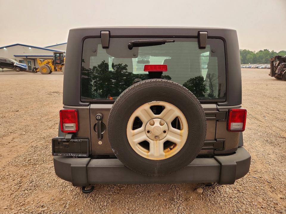 60794936 :رقم المزاد ، 1C4AJWAGXGL348915 vin ، 2016 Jeep Wrangler مزاد بيع