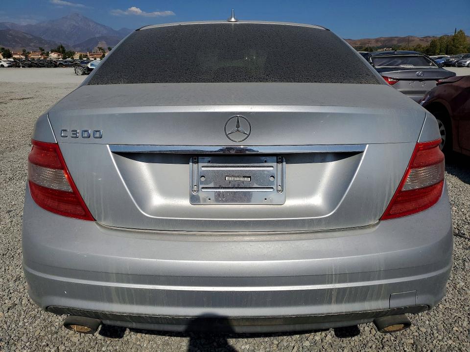 60460406 :رقم المزاد ، WDDGF54XX9R074526 vin ، 2009 Mercedes-benz C مزاد بيع