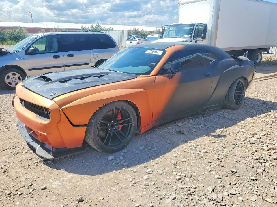 95585625 :رقم المزاد ، 2C3CDZC9XFH888037 vin ، 2015 Dodge Challenger مزاد بيع