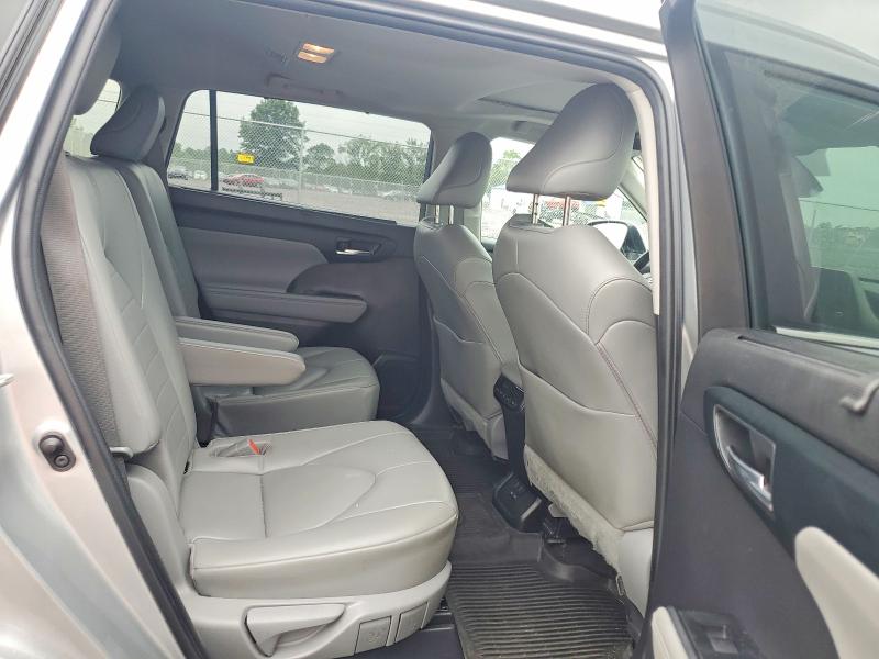 62759686 :رقم المزاد ، 5TDKDRBH8PS012604 vin ، 2023 Toyota Highlander مزاد بيع