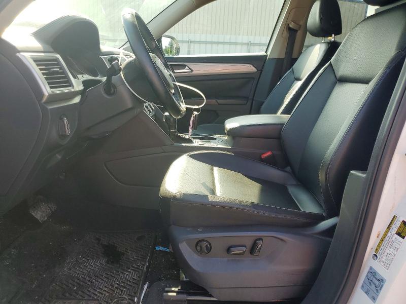 59795536 :رقم المزاد ، 1V2CR2CA6JC562065 vin ، 2018 Volkswagen Atlas مزاد بيع