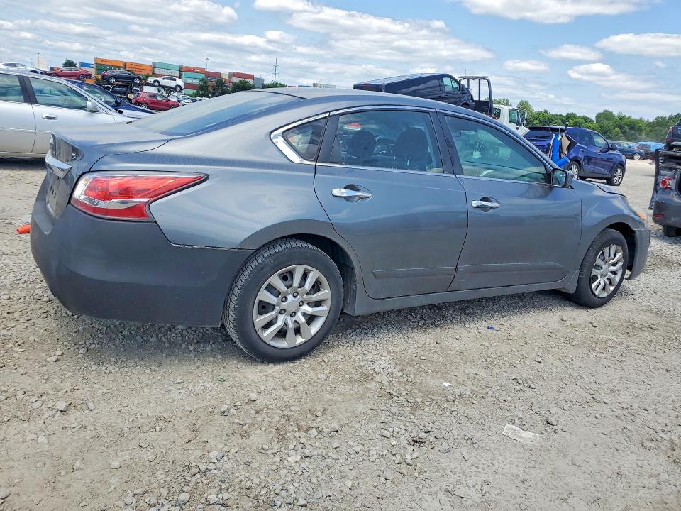2015 Nissan Altima მანქანა იყიდება აუქციონზე, vin: 1N4AL3AP2FC197534, აუქციონის ნომერი: 62443416