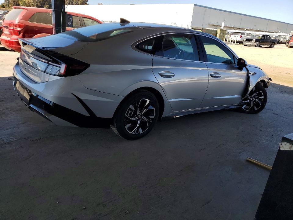 Продаж на аукціоні авто 2025 Hyundai Sonata, vin: KMHL64JA7SA453664, номер лоту: 63608576
